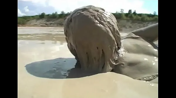 Büyük Stuck in the Mud sıcak Tüp