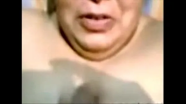 Stort Indian Aunty Blowjob And Cumshot on Face varmt rør