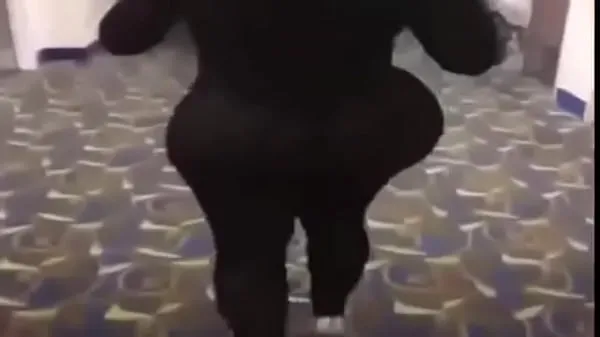 ใหญ่ choha maroc big AsS the woman with the most beautiful butt in the world roaming the airport Dubai - YouTube [360p ท่ออุ่น