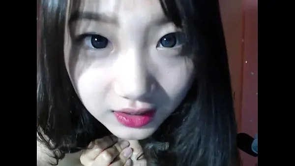 korean girl strips on a webcam part 1 Tabung hangat yang besar