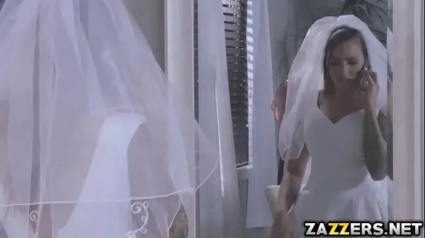 Bride to be Julia got fucked in the ass أنبوب دافئ كبير
