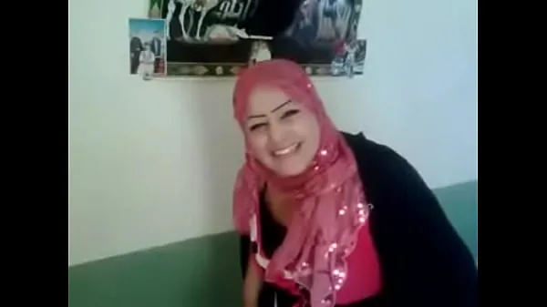 Große Hijab sexy heiße Mamawarme Röhre