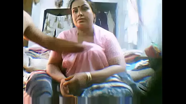 Stort BBW Indian Aunty Cam show on varmt rör