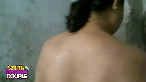 Veľká Swathi Indian Amateur MILF Bhabhi In Shower teplá trubica