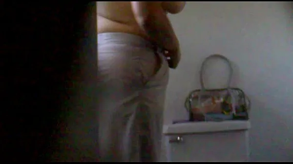 Nagy mother-in-law spied on in bathroom very busty and great body of 43 years meleg cső