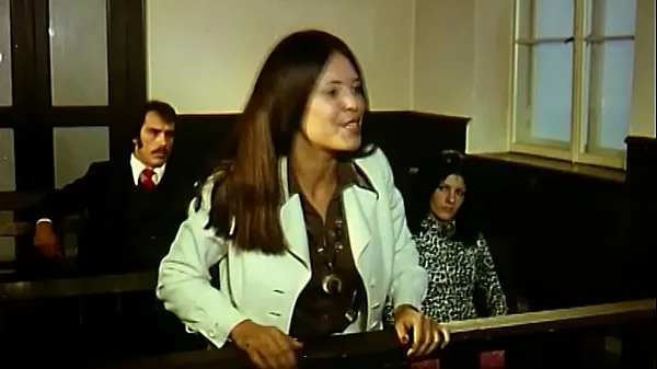 Velká Orgy - Judge investigates facts of the case in the courtroom teplá trubice