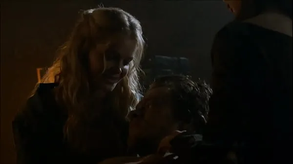 Ống ấm áp Alfie Allen sex & castration in Games of Thrones S03E07 lớn