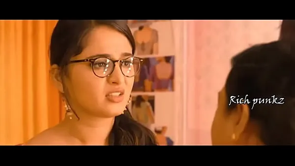 Big Anushka shetty blouse removed by tailor HD warm Tube