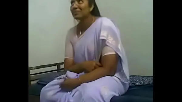 Μεγάλος South indian Doctor aunty susila fucked hard -more clips θερμός σωλήνας