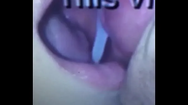 Büyük punched in the mouth and swallowed his bf's semen sıcak Tüp