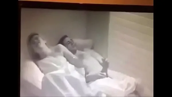 Büyük Alan from Bachelor Party shows off his hard cock sıcak Tüp