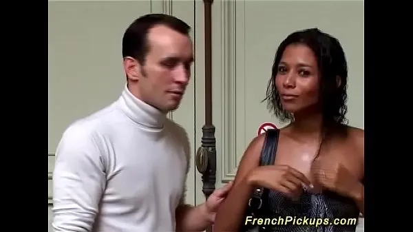 Suuri black french babe picked up for anal sex lämmin putki