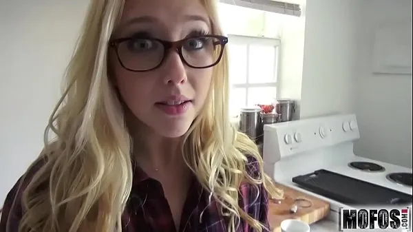 Stort Blonde Amateur Spied on by Webcam video starring Samantha Rone varmt rør