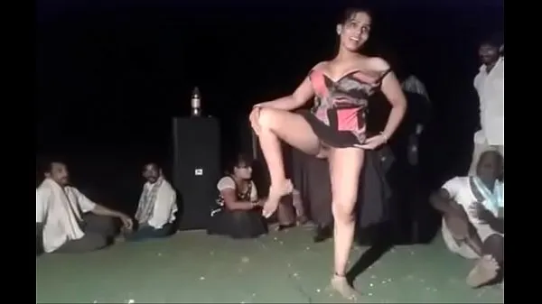 Andhra Recording Dance Nude Tabung hangat yang besar