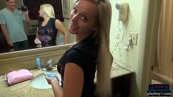 Μεγάλος Blonde amateur GFs fucking in homemade porn videos θερμός σωλήνας