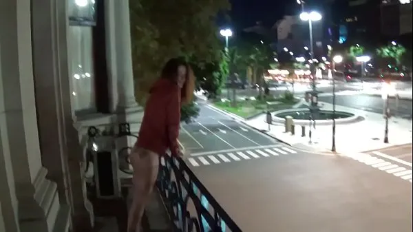 Big Outdoor public pissing from a balcony in America warm Tube