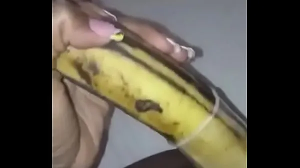 Stort vagin contre banane elengi varmt rør