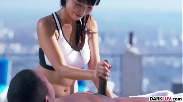 Suuri BBC For Sexy Asian Gal Marica Hase lämmin putki