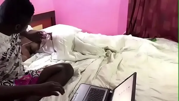 Suuri Kingtblak having sex with ladygold masked. Very old video lämmin putki