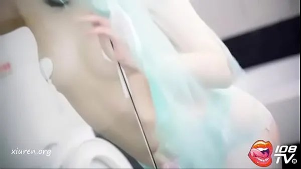 Grande 108 酱 TV] Vídeo de foto privada sexualmente explícito do modelo periférico desenfreado Ge Xiaonuo tubo quente