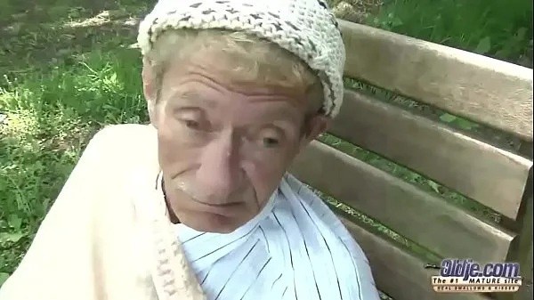 Stort Old Young Porn Teen Gold Digger Anal Sex With Wrinkled Old Man Doggystyle varmt rør