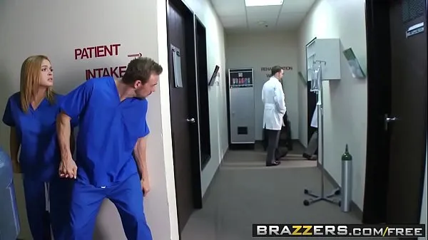 Μεγάλος Brazzers - Doctor Adventures - Naughty Nurses scene starring Krissy Lynn and Erik Everhard θερμός σωλήνας