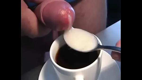Büyük Making a coffee cut sıcak Tüp