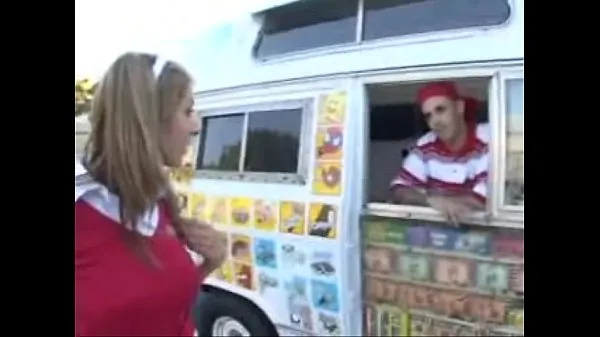 Stort ice cream truck fuck varmt rør