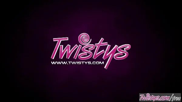 Stort Twistys - (Sara) Luvv starring at Fishnet Fox varmt rör