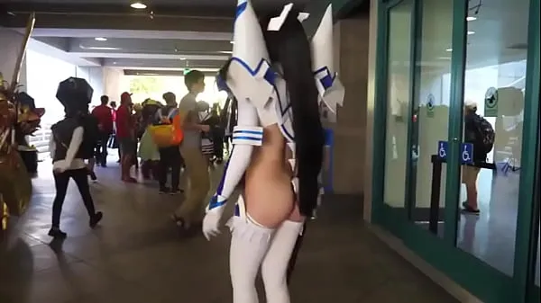Gros cosplayers sexys chicas tube chaud