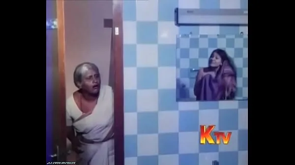 CHANDRIKA HOT BATH SCENE from her debut movie in tamil Tiub hangat besar