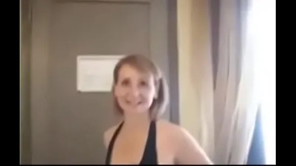 Suuri Hot Amateur Wife Came Dressed To Get Well Fucked At A Hotel lämmin putki