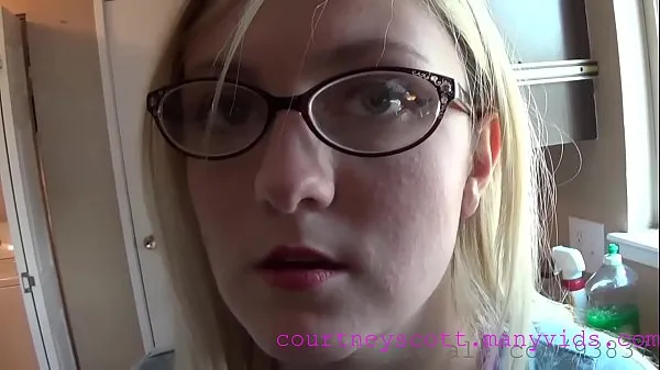 Stort Mom Let’s Me Cum On Her Face Courtney Scott FULL VIDEO varmt rør