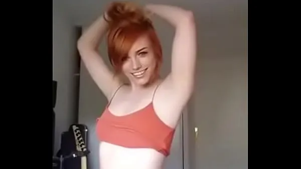 Büyük Big Ass Redhead: Does any one knows who she is sıcak Tüp