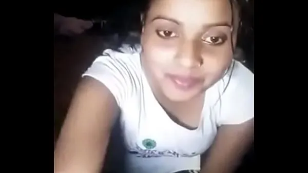 Ống ấm áp Desi girl show her pussy and big boobs lớn