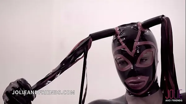 Suuri Trans mistress in latex exclusive scene with dominated slave fucked hard lämmin putki