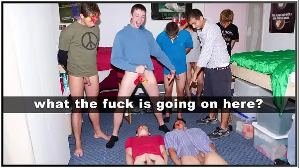 Büyük GAYWIRE - All Hell Brookes In The Dorm Room With Frat Hazing Ritual sıcak Tüp