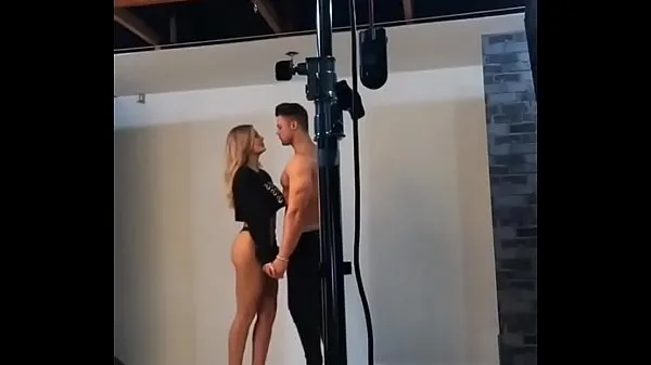 Grote Sexy couple photoshoot warme buis