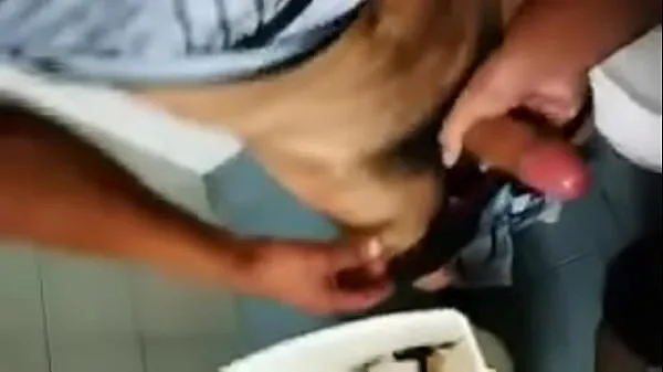 Nagy gay fuck in public bathroom in Guatemala meleg cső