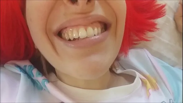 Μεγάλος Chantal lets you explore her mouth: teeth, saliva, gums and tongue .. would you like to go in θερμός σωλήνας
