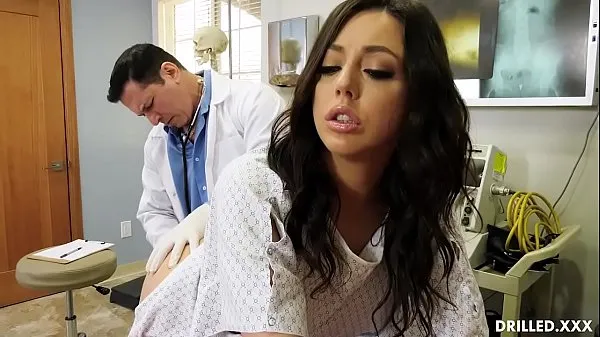Stort Whitney Gets Ass Fucked During A Very Thorough Anal Checkup varmt rør