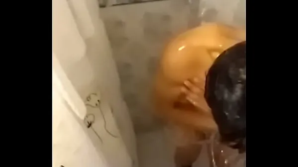 Veľká Man bathing My step cousin and his surprise xxx videos teplá trubica