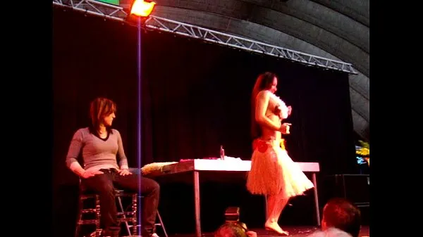Nagy Miss Tiaré - Lesbian show - Eropolis Nice France 2013-02-10 meleg cső