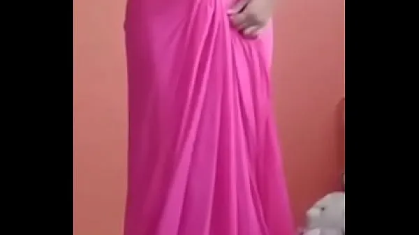 بڑی Indian Cam Girl Stripping--- SUBSCRIBE ME COMMENT & LIKE IF YOU WANT TO SEE THE FULL VIDEO گرم ٹیوب