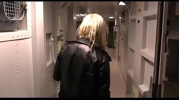 Большая Любительское Блондинки Немецкое HD Видео На Открытом Воздухе Большие Сиськи теплая трубка