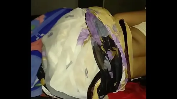 Большая Видео мастани задницы спящей невестки теплая трубка