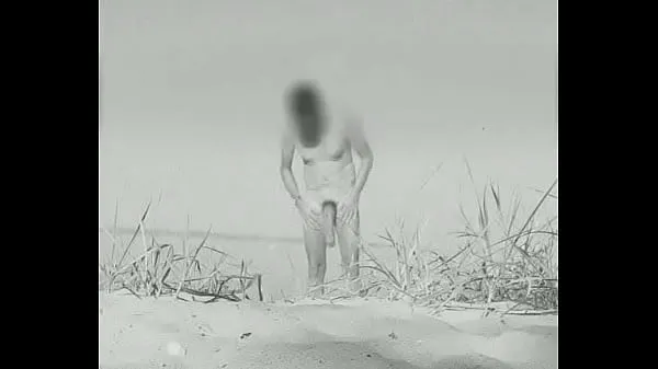 Velká Huge vintage cock at a German nude beach teplá trubice