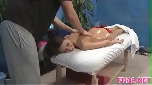 Grande Massagem Sexual para Raparigas de 18 Anos tubo quente