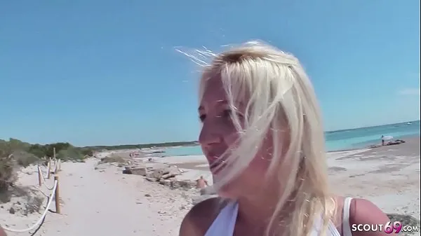 Grote German Blond 18yr old Teen Seduce to Fuck at Beach of Malle warme buis