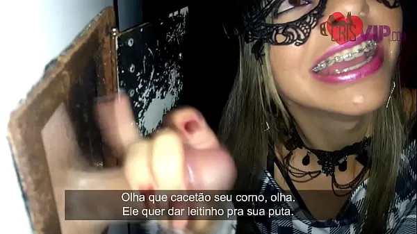Velika Cristina Almeida invites some unknown fans to participate in Gloryhole 4 in the booth of the cinema cine kratos in the center of são paulo, she curses her husband cuckold a lot while he films her drinking milk topla cev